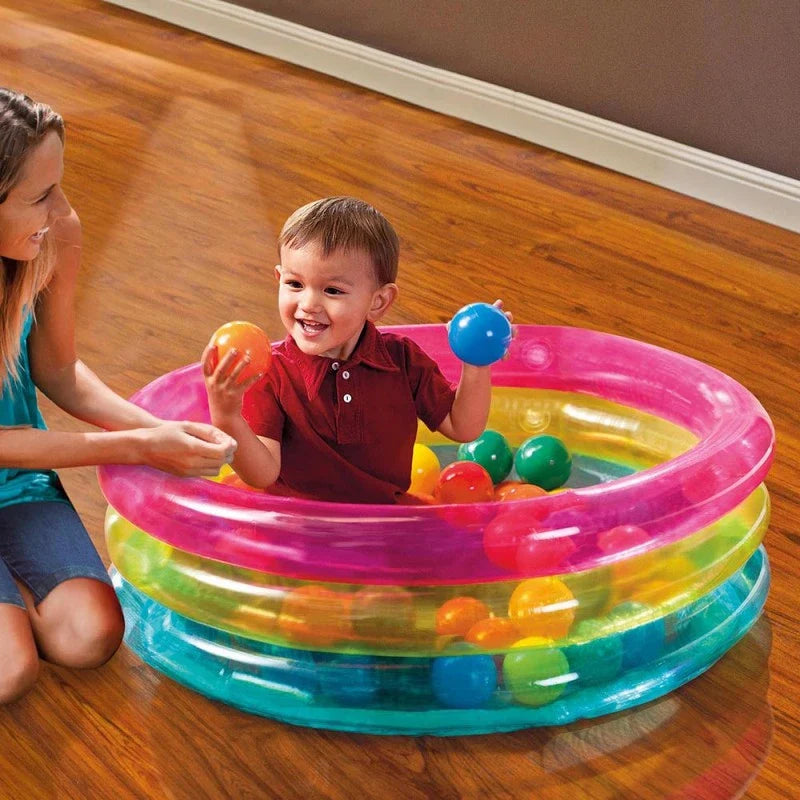 Piscina Centro de Juegos Inflable INTEX con 50 Pelotas