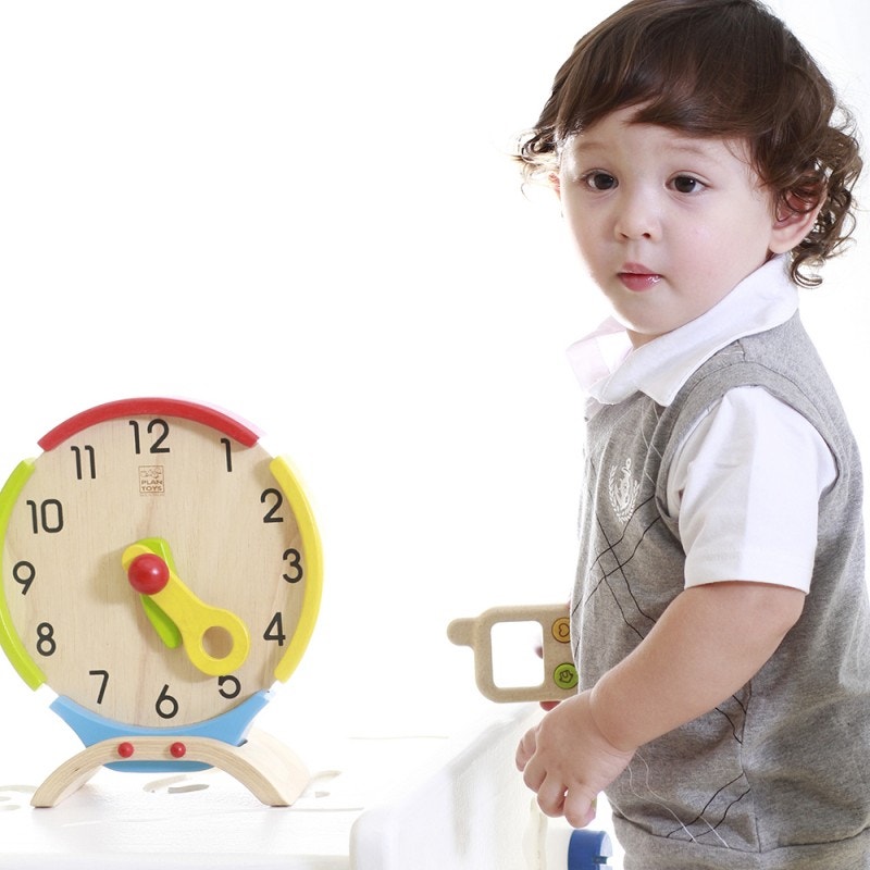 Reloj de Madera PLANTOYS Aprende y Juega