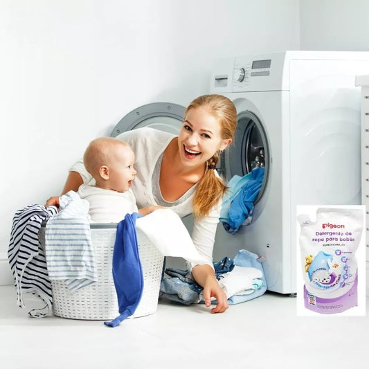 Recarga Detergente De Ropa Para Bebés 450 ml  PIGEON