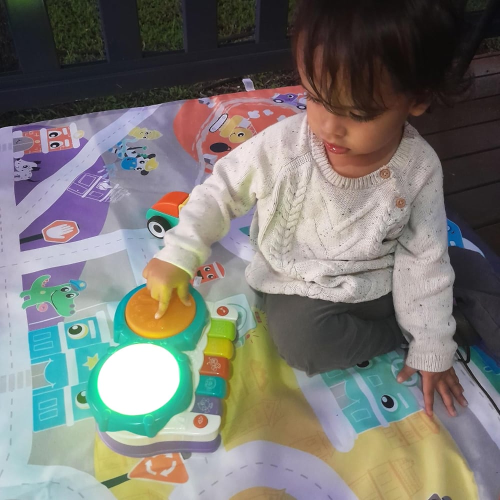 Piano de Música y Luces Estimulantes PLAYGRO