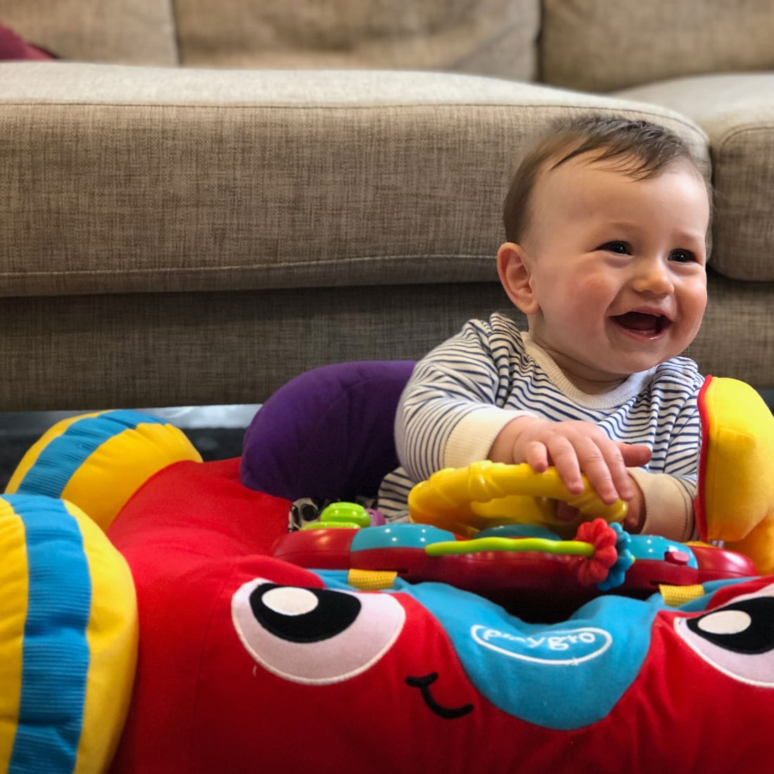 Auto de Musica y Luces para Bebés PLAYGRO, Rojo